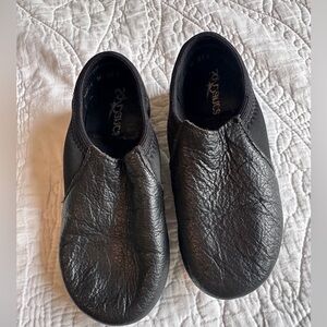 Girl So Danca jazz shoes - size 11.5